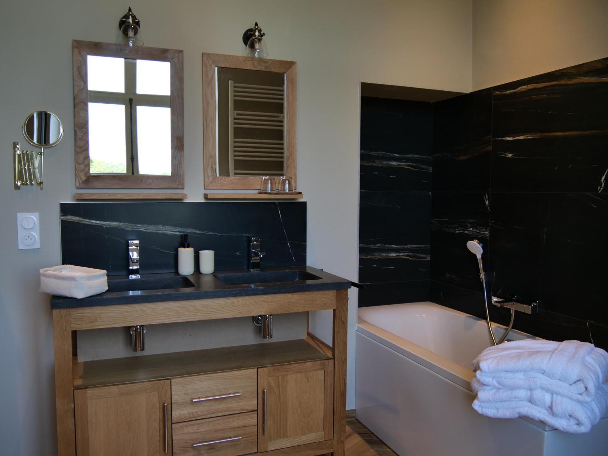 Bed and Breakfast Domaine Du Cloitre Pleneuf-Val-Andre Exterior foto